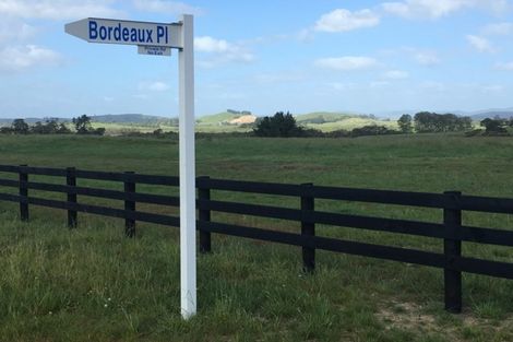 Photo of property in 12 Bordeaux Place, Te Kauwhata, 3782