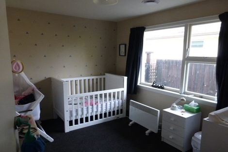 Photo of property in 2/4 Kyeburn Place, Avonhead, Christchurch, 8042