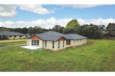 Photo of property in 4 Hoults Way, Kerikeri, 0230