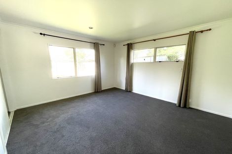 Photo of property in 19 Ironstone Place, Randwick Park, Auckland, 2105