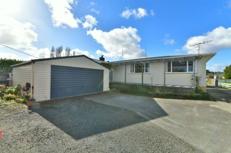 Photo of property in 128a Parkhurst Road, Parakai, 0830