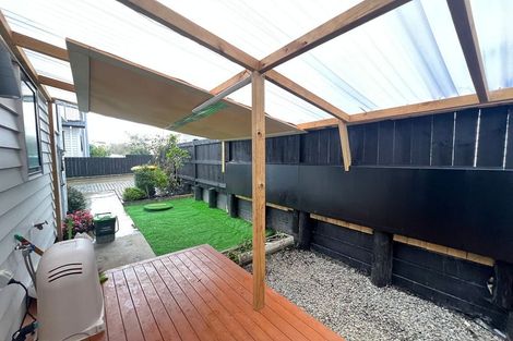 Photo of property in 28b Routley Drive, Glen Eden, Auckland, 0602