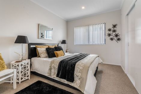 Photo of property in 2/2 Wesley Street, Devonport, Auckland, 0624