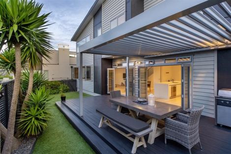 Photo of property in 131 Kowhai Road, Mairangi Bay, Auckland, 0630