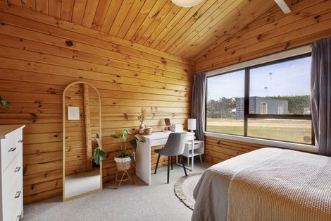 Photo of property in 20 Pears Road, Sefton, Rangiora, 7477