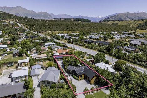 Photo of property in 177 Alison Avenue, Albert Town, Wanaka, 9305