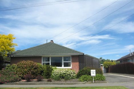 Photo of property in 35 Lake Terrace Road, Burwood, Christchurch, 8061