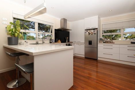 Photo of property in 170 West Tamaki Road, Glen Innes, Auckland, 1072