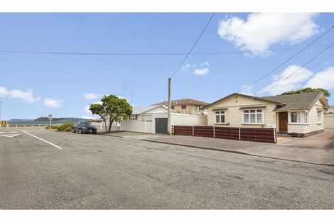 Photo of property in 1 Collins Street, Petone, Lower Hutt, 5012