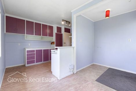 Photo of property in 2/27 Poinsettia Place, Henderson, Auckland, 0610