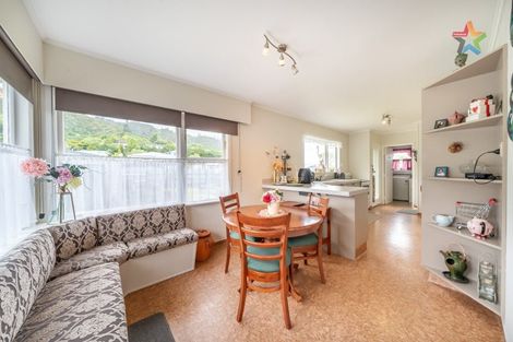 Photo of property in 22 Ruthven Road, Wainuiomata, Lower Hutt, 5014