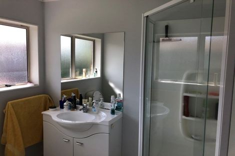 Photo of property in 31 Caspian Place, Papamoa Beach, Papamoa, 3118