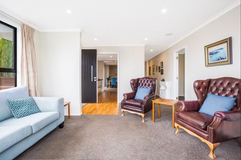 Photo of property in 3/84 Mana Esplanade, Paremata, Porirua, 5026