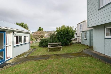 Photo of property in 16 Picton Avenue, Newtown, Wellington, 6021