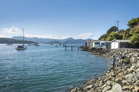 Photo of property in 4 Finlay Grove, Waikawa, Picton, 7220