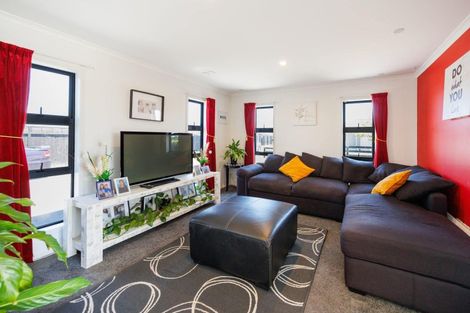 Photo of property in 14 George Street, Bulls, 4818