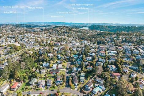 Photo of property in 1/3 Glenvale Place, Totara Vale, Auckland, 0629