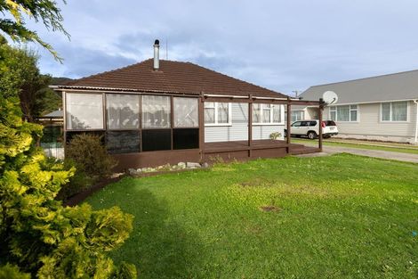 Photo of property in 96 Hall Street, Cobden, Greymouth, 7802