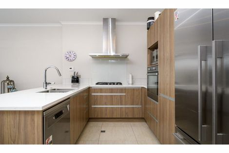 Photo of property in 12b Dida Park Drive, Kumeu, 0810