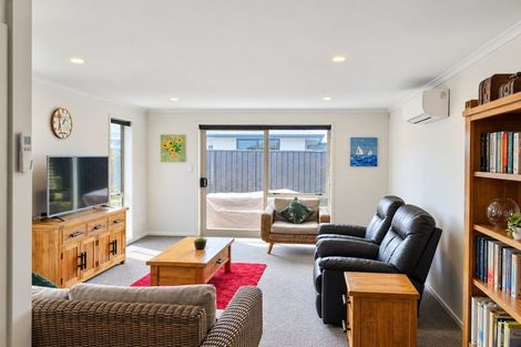 Photo of property in 116 Sentinel Avenue, Omokoroa, 3114