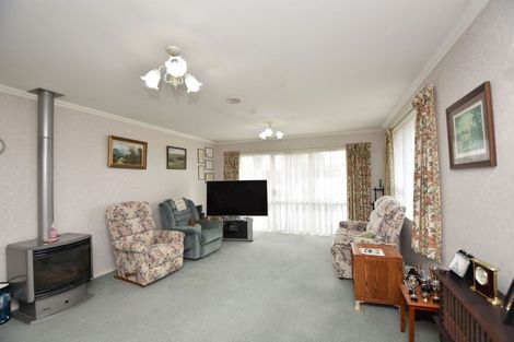 Photo of property in 120 Newcastle Street, Windsor, Invercargill, 9810