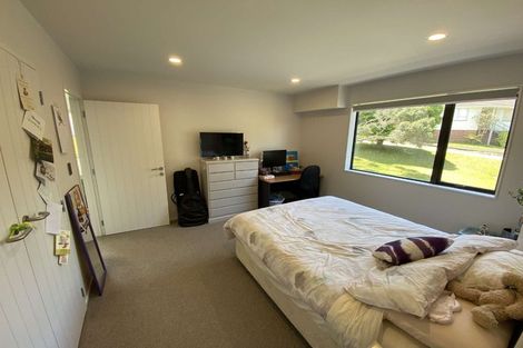Photo of property in 7a Kerria Place, Sunnynook, Auckland, 0620