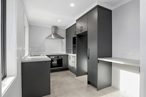 Photo of property in 2/97 Seddon Road, Frankton, Hamilton, 3204