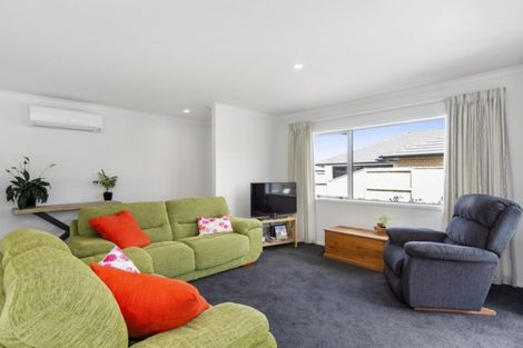 Photo of property in 45a Puhirake Crescent, Pyes Pa, Tauranga, 3112