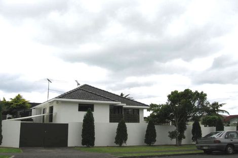 Photo of property in 10 Frater Avenue, Milford, Auckland, 0620