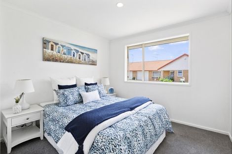 Photo of property in 17/262 Centreway Road, Orewa, 0931