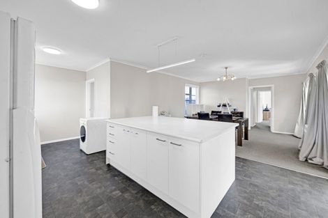 Photo of property in 27a Brecon Road, Stratford, 4332