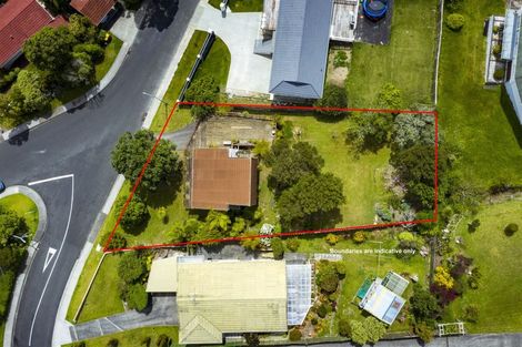 Photo of property in 18 Pemberton Avenue, Bayview, Auckland, 0629
