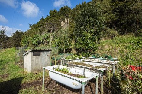 Photo of property in 74 Waiparera Road, Parua Bay, 0192