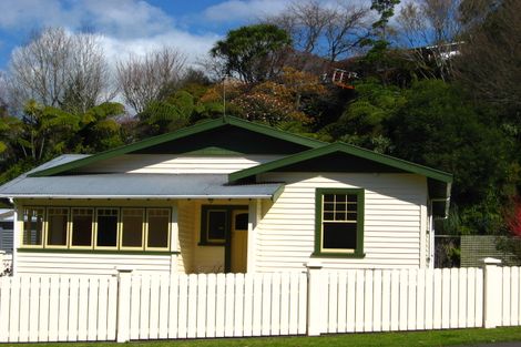 Photo of property in 54 Maratahu Street, Westown, New Plymouth, 4310