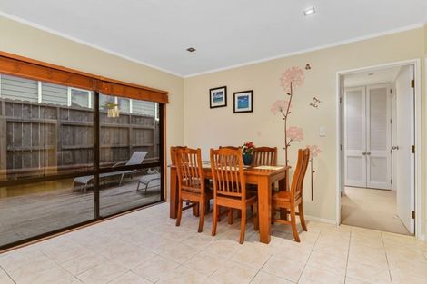 Photo of property in 7 Ramonda Close, Bayview, Auckland, 0629