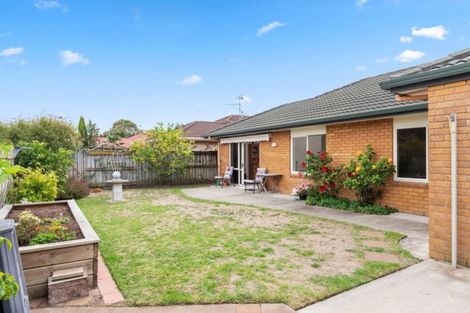 Photo of property in 32 Mcleod Place, Papamoa Beach, Papamoa, 3118