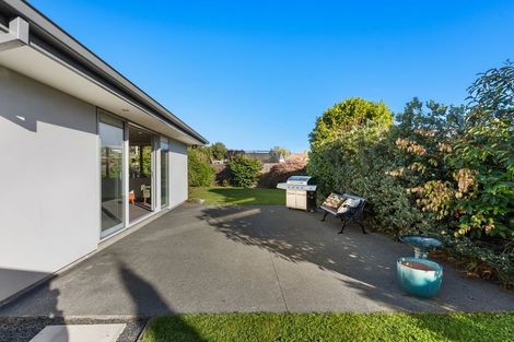 Photo of property in 13 Muir Avenue, Halswell, Christchurch, 8025