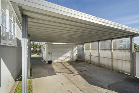 Photo of property in 18 Moheke Avenue, Roslyn, Palmerston North, 4414