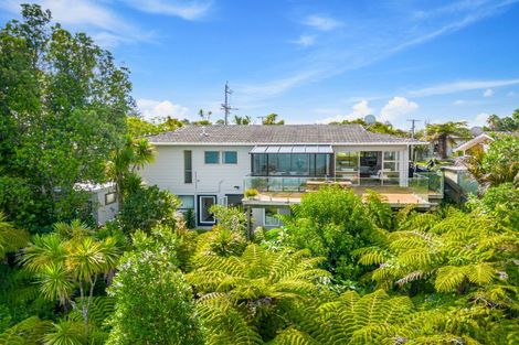 Photo of property in 27 Ferry Parade, Herald Island, Auckland, 0618