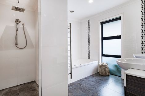 Photo of property in 14 Bertrowe Drive, Ohauiti, Tauranga, 3112