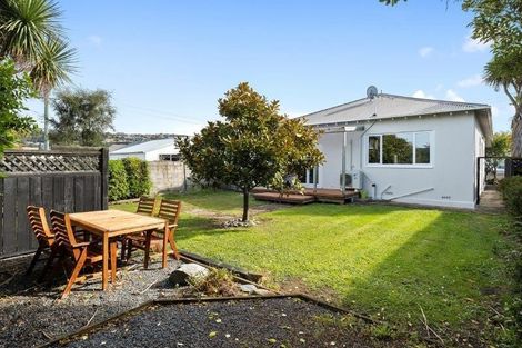 Photo of property in 23 Hargest Crescent, Saint Kilda, Dunedin, 9012