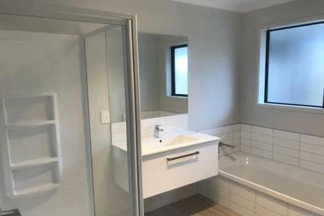 Photo of property in 84 Te Wharo Drive, Papamoa, 3118