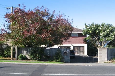 Photo of property in 66 Wiseley Road, West Harbour, Auckland, 0618