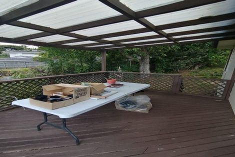 Photo of property in 10 Eugen Place, Bayview, Auckland, 0629