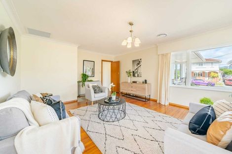 Photo of property in 28 Kashmir Avenue, Clouston Park, Upper Hutt, 5018