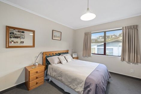 Photo of property in 42 Harvey Street, Waipahihi, Taupo, 3330