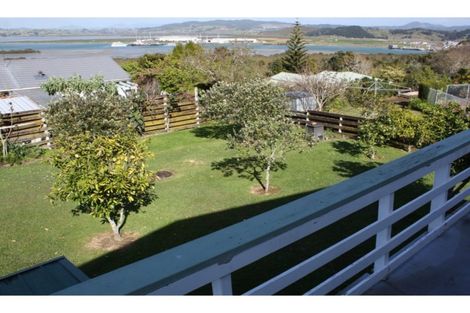 Photo of property in 80 West View Crescent, Onerahi, Whangarei, 0110