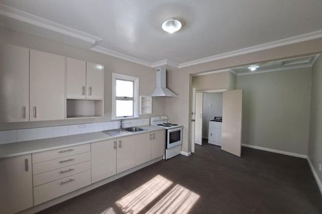 Photo of property in 199 Tukapa Street, Westown, New Plymouth, 4310