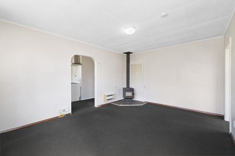 Photo of property in 9 Virgil Place, Northcote, Christchurch, 8052