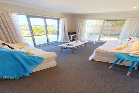 Photo of property in 29 Taonui Street, Waitarere Beach, Levin, 5510